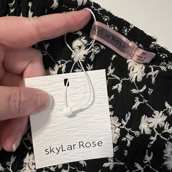 NWT Skylar Rose Maisel Strapless Ruffle Crop Top - Picture 4 of 8